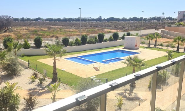 Wiederverkauf - Wohnung -
Villamartín - Los Dolses