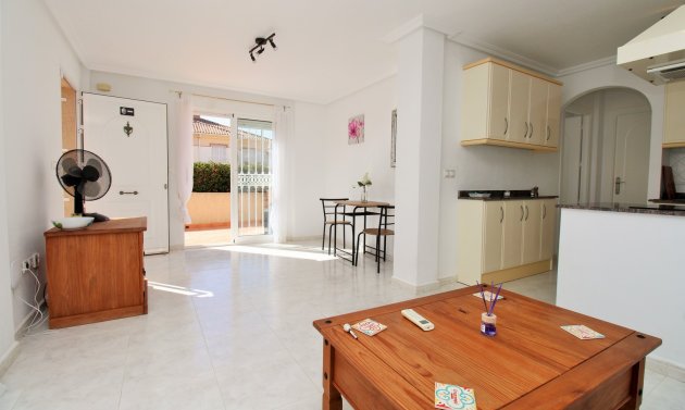 Reventa - Apartamento -
Villamartín - PAU 8
