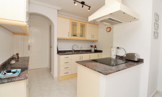 Reventa - Apartamento -
Villamartín - PAU 8