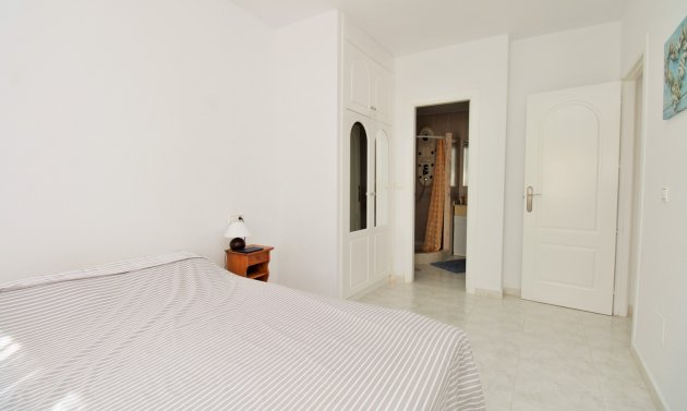 Reventa - Apartamento -
Villamartín - PAU 8