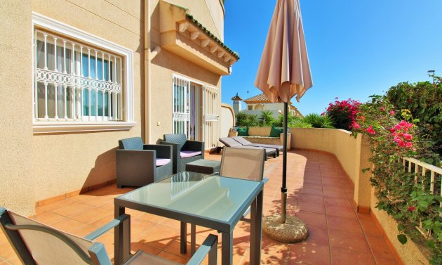 Reventa - Apartamento -
Villamartín - PAU 8