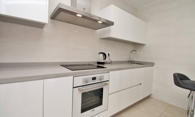 Återförsäljning - Villa -
Villamartín - Villamartin