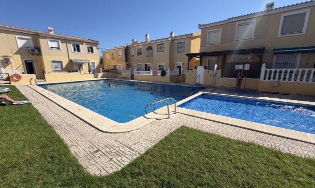 Reventa - Apartamento -
Villamartín - Villamartin
