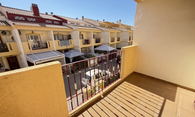 Reventa - Adosado -
La Zenia