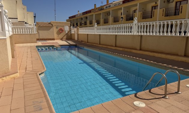 Reventa - Adosado -
La Zenia