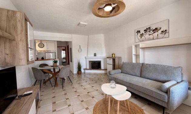 Long Term Rental - Apartament -
Orihuela Costa - Villamartín