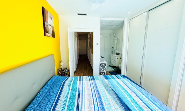 Resale - Semi Detached Villa -
Los Montesinos