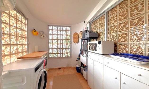 Resale - Townhouse -
Orihuela Costa - Villamartín