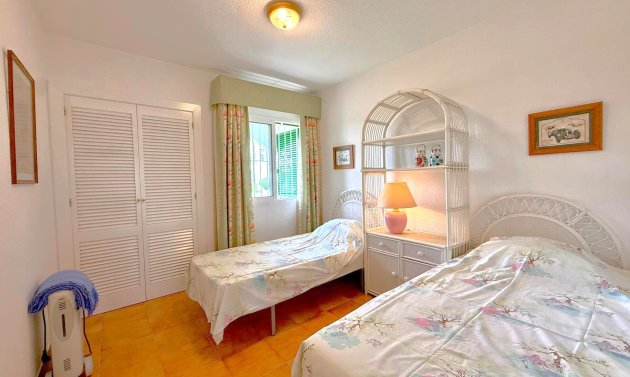 Resale - Townhouse -
Orihuela Costa - Villamartín