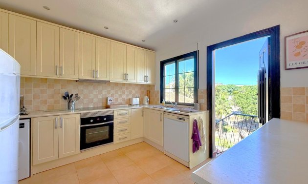 Resale - Villa -
Orihuela Costa - Los Dolses