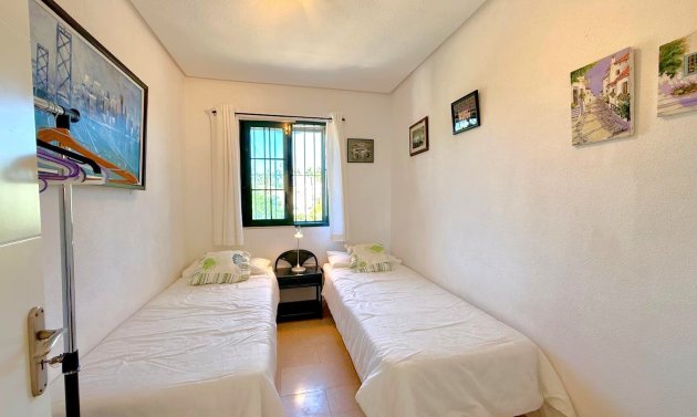 Resale - Villa -
Orihuela Costa - Los Dolses