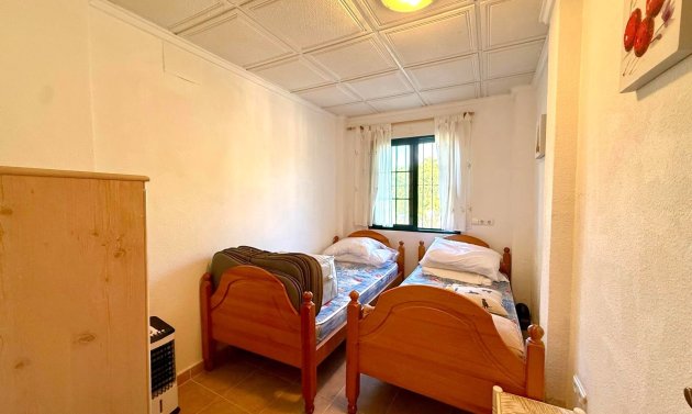 Resale - Villa -
Orihuela Costa - Los Dolses