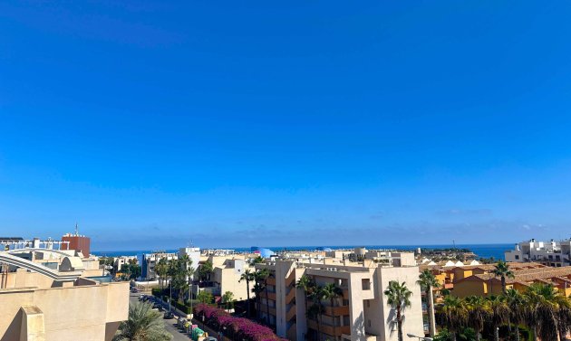 Återförsäljning - Lägenhet -
Cabo Roig