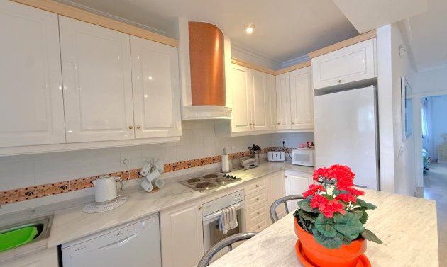 Resale - Townhouse -
Orihuela Costa - Villamartín