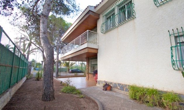 Återförsäljning - Detached Villa -
Orihuela Costa - Cabo roig - La Zenia