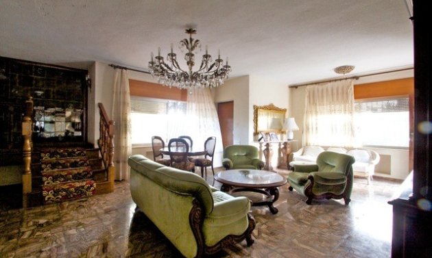 Återförsäljning - Detached Villa -
Orihuela Costa - Cabo roig - La Zenia