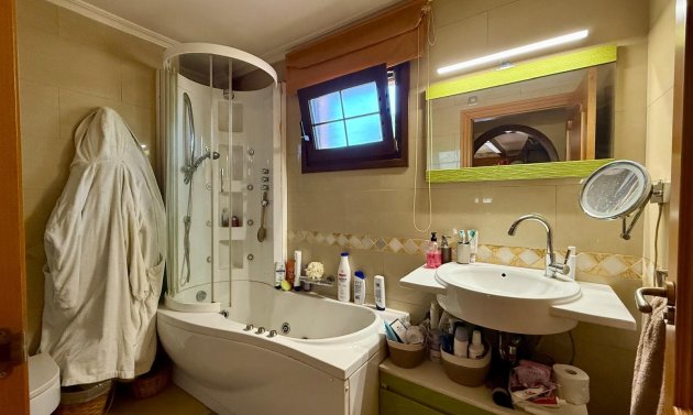 Resale - Villa -
San Miguel de Salinas