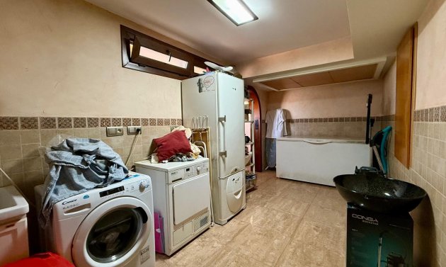 Resale - Villa -
San Miguel de Salinas