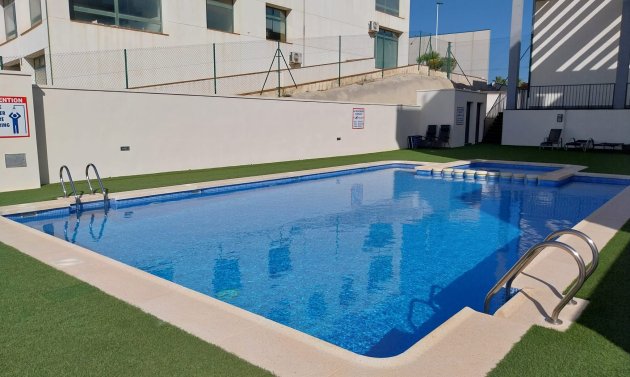 Reventa - Apartamento -
Villacosta