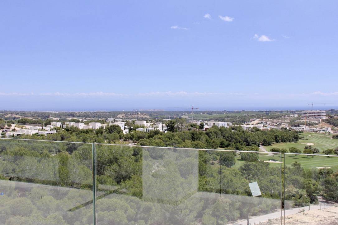 South-facing luxury apartments with majestic views over Costa Blanca and Costa Cálida