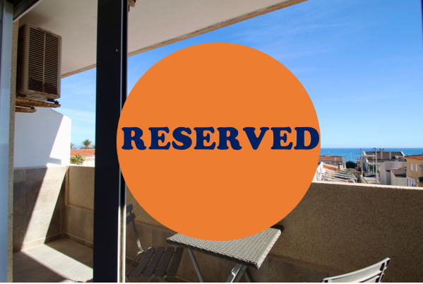 La Mata Beach: completely refurbished apartment 100 m. from the beach